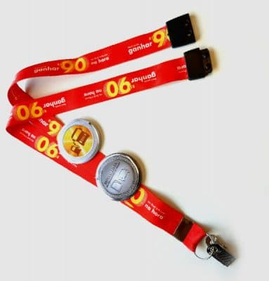 Cordão Para Crachá Com Trava de Segurança